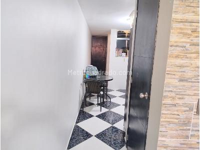 Casa de 3 alcobas en venta en Robledo Santa Maria, Medellín, 59 m² · foto 3 de 15