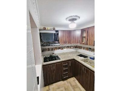 Casa de 3 alcobas en venta en Terranova, Bello, 75 m² · foto 5 de 20