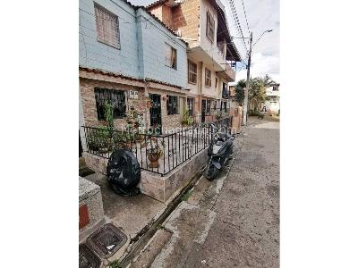 Casa de 5 alcobas en venta en Prado, Bello, 90 m² · foto 17 de 17