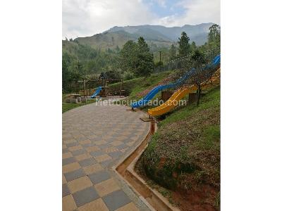 Apartamento de 2 alcobas en venta en Terranova, Bello, 40 m² · foto 13 de 20