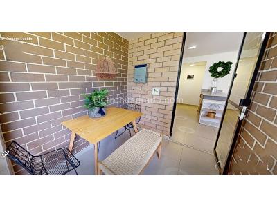 Apartamento de 2 alcobas en venta en Plaza Fabricato, Bello, 56 m² · foto 6 de 17