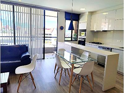 Apartamento de 2 alcobas en venta en El Poblado, Medellín, 95 m² · foto 2 de 20