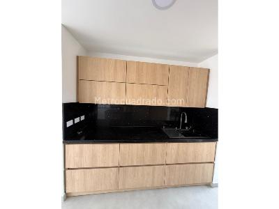 Apartamento de 3 alcobas en venta en Conquistadores, Medellín, 125 m² · foto 4 de 15