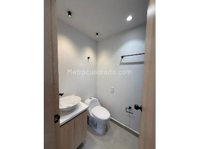 Apartamento de 3 alcobas en venta en Conquistadores, Medellín, 125 m² · foto 14 de 15