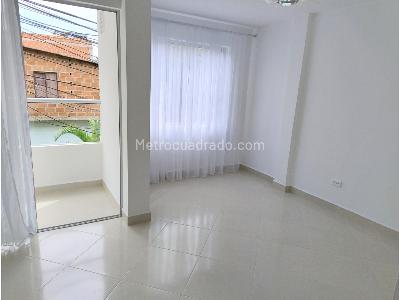 Apartamento de 3 alcobas en venta en Villas De Comfenalco, Bello, 66 m² · foto 1 de 18