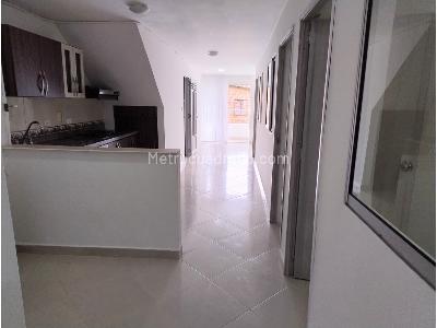 Apartamento de 3 alcobas en venta en Villas De Comfenalco, Bello, 66 m² · foto 17 de 18
