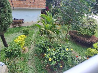 Apartamento de 3 alcobas en venta en Villas De Comfenalco, Bello, 66 m² · foto 18 de 18