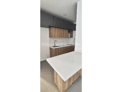 Apartaestudio en venta en Santa Teresita, Medellín, 31 m² · foto 5 de 9