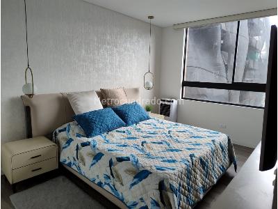 Apartamento de 2 alcobas en venta en El Poblado, Medellín, 103 m² · foto 10 de 18