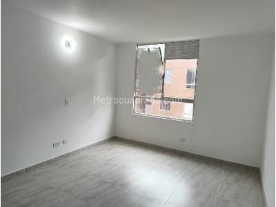 Apartamento en venta en San Antonio De Prado, Medellín · foto 6 de 12