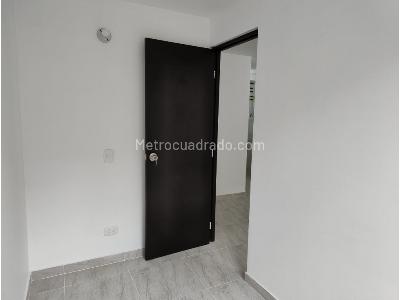 Apartamento en venta en San Antonio De Prado, Medellín · foto 11 de 12