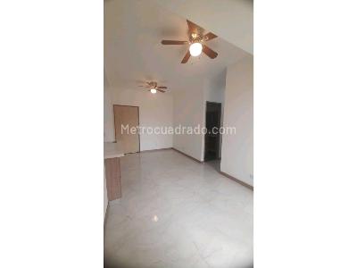 Apartamento de 3 alcobas en venta en Norte America, Bello, 70 m² · foto 6 de 19