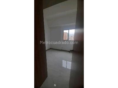 Apartamento de 3 alcobas en venta en Norte America, Bello, 70 m² · foto 12 de 19