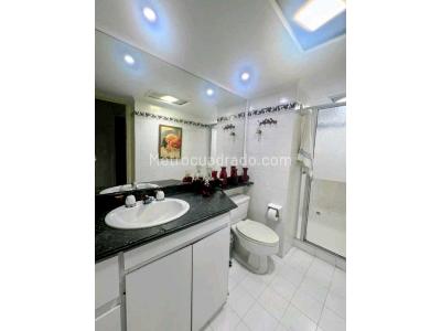 Apartamento de 4 alcobas en venta en Laureles, Medellín, 117 m² · foto 14 de 17