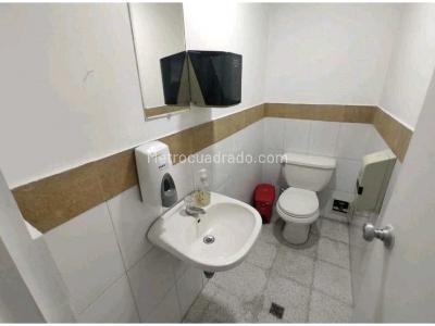 Casa de 1 alcoba en venta en Laureles, Medellín, 299 m² · foto 20 de 20