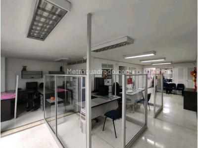 Casa de 1 alcoba en venta en Laureles, Medellín, 299 m² · foto 5 de 20