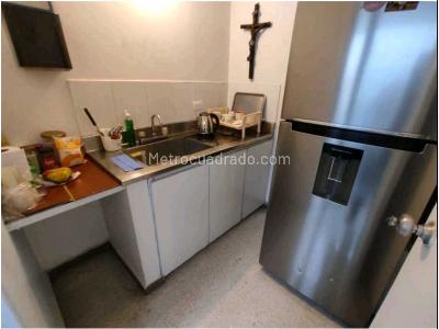 Casa de 1 alcoba en venta en Laureles, Medellín, 299 m² · foto 7 de 20