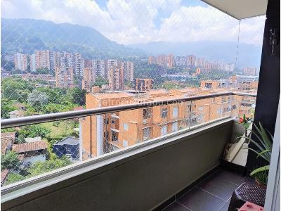 Apartamento de 3 alcobas en venta en Las Cometas, Envigado, 70 m² · foto 4 de 20