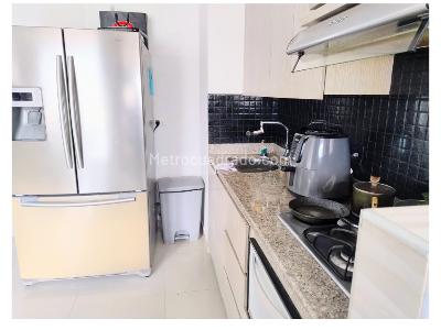 Apartamento de 3 alcobas en venta en Las Cometas, Envigado, 70 m² · foto 8 de 20
