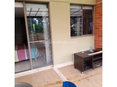 Apartamento de 1 alcoba en venta en El Poblado, Medellín, 68 m² · foto 19 de 20