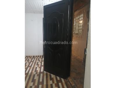 Apartamento de 3 alcobas en venta en Niquia, Bello, 50 m² · foto 2 de 15