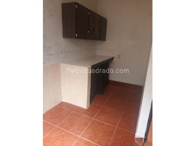 Apartamento de 3 alcobas en venta en Niquia, Bello, 50 m² · foto 10 de 15