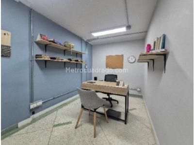 Casa de 5 alcobas en venta en Prado Centro, Medellín, 968 m² · foto 9 de 20