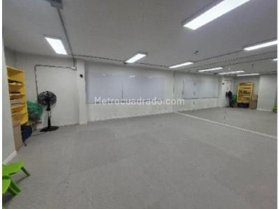 Casa de 5 alcobas en venta en Prado Centro, Medellín, 968 m² · foto 10 de 20