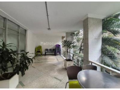 Casa de 5 alcobas en venta en Prado Centro, Medellín, 968 m² · foto 15 de 20