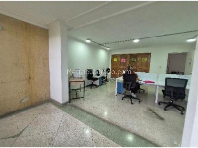 Casa de 5 alcobas en venta en Prado Centro, Medellín, 968 m² · foto 16 de 20