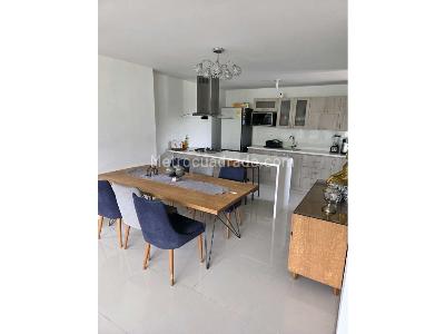 Apartamento de 3 alcobas en venta en Norte America, Bello, 92 m² · foto 3 de 15
