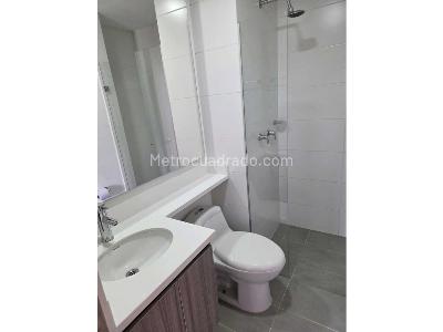 Apartamento de 3 alcobas en venta en Norte America, Bello, 92 m² · foto 12 de 15