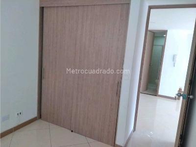 Apartamento de 2 alcobas en venta en Obrero, Bello, 54 m² · foto 9 de 12