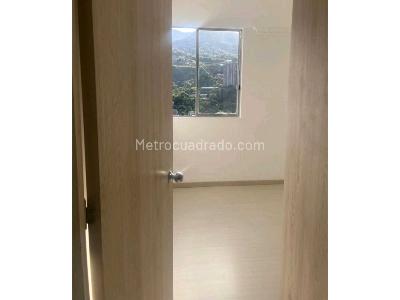 Apartamento de 3 alcobas en venta en Santa Ana, Bello, 92 m² · foto 9 de 16
