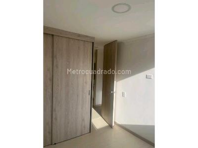 Apartamento de 3 alcobas en venta en Santa Ana, Bello, 92 m² · foto 11 de 16