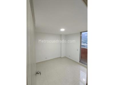 Apartamento de 2 alcobas en venta en Calle Vieja, Bello, 44 m² · foto 7 de 17