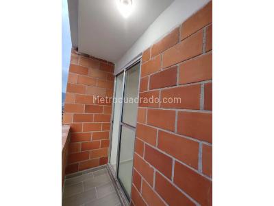 Apartamento de 2 alcobas en venta en Calle Vieja, Bello, 44 m² · foto 14 de 17