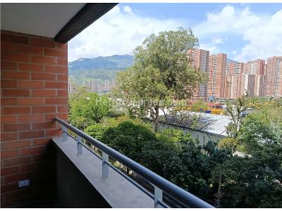 Apartamento de 2 alcobas en venta en Plaza Fabricato, Bello, 56 m² · foto 9 de 10
