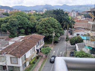 Apartamento de 3 alcobas en venta en Laureles Las Acacias, Medellín, 113 m² · foto 13 de 20