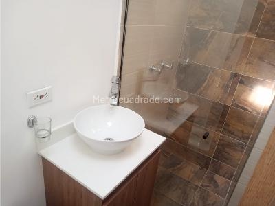 Apartamento de 2 alcobas en venta en Calle Larga, Sabaneta, 126 m² · foto 7 de 20