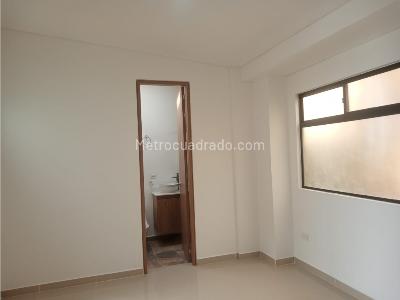 Apartamento de 2 alcobas en venta en Calle Larga, Sabaneta, 126 m² · foto 9 de 20