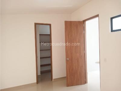 Apartamento de 2 alcobas en venta en Calle Larga, Sabaneta, 126 m² · foto 12 de 20