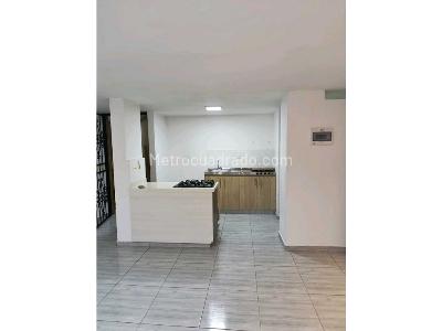Apartamento de 3 alcobas en venta en Trapiche Bello, Bello, 62 m² · foto 2 de 10