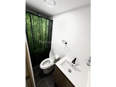 Casa de 3 alcobas en venta en Belen Las Violetas, Medellín, 80 m² · foto 5 de 11
