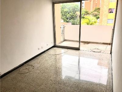 Apartamento de 3 alcobas en venta en Conquistadores, Medellín, 174 m² · foto 12 de 13