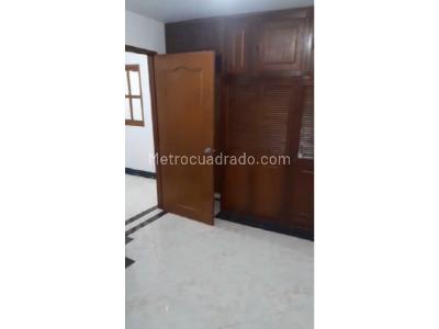 Casa de 4 alcobas en venta en Cabañas, Bello, 138 m² · foto 3 de 9