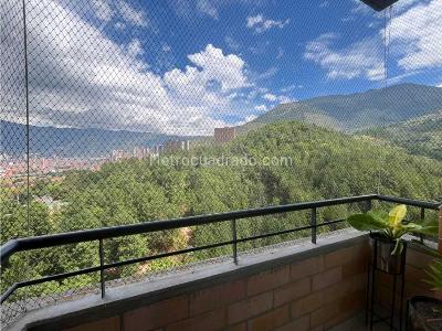 Apartamento de 2 alcobas en venta en Norte America, Bello, 55 m² · foto 8 de 17