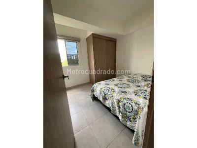 Apartamento de 2 alcobas en venta en Norte America, Bello, 55 m² · foto 13 de 17
