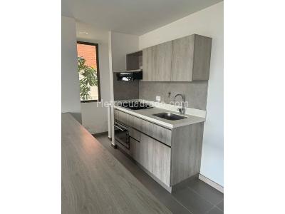 Apartamento en venta en Suramerica, Itagüí · foto 3 de 13