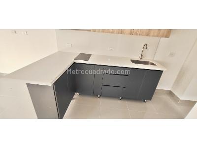 Apartaestudio en venta en Santa Teresita, Medellín, 48 m² · foto 9 de 15